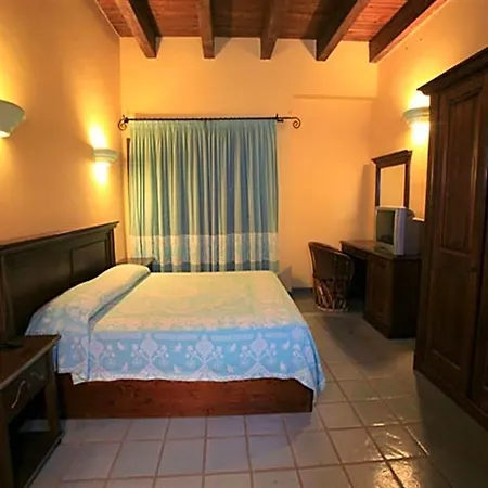 Hotel Dell'ancora 3*
